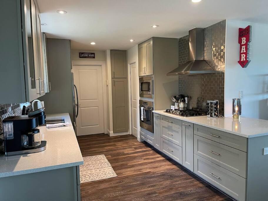 Lakeview Bungalow-Access To Lake, Pool, Gym, &Park Lago Vista Exterior foto